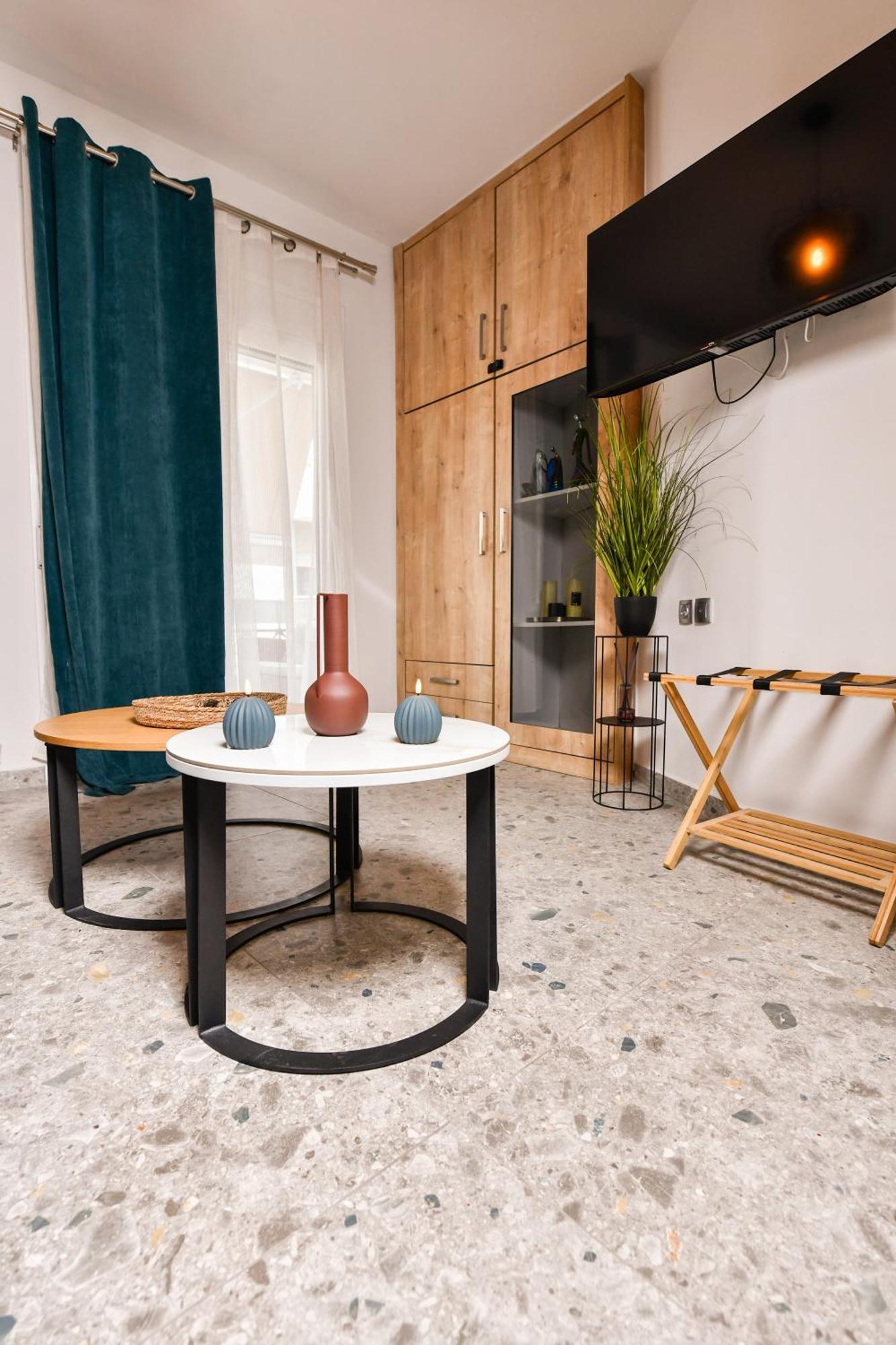 Comfy Dots Apartment ลาริซา ภายนอก รูปภาพ